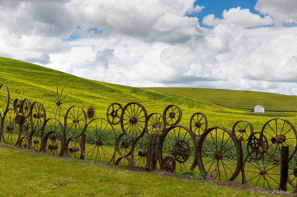 Dahmen Barn Wheel Fence - Uniontown, WA