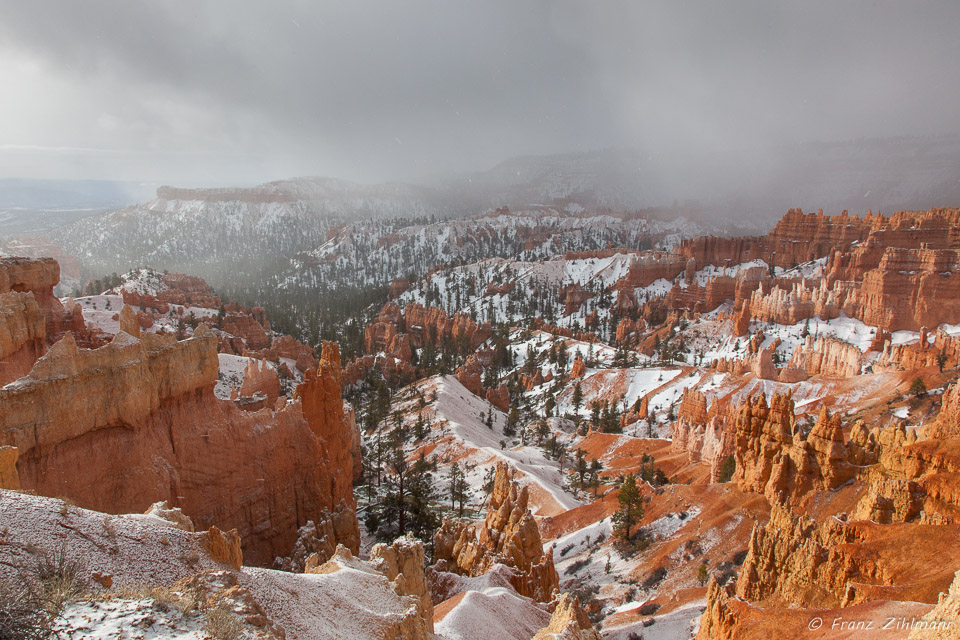 Sunrise at Bryce Canyon National Park